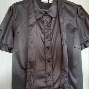 **NWOT**Midtown  satin blouse w/ necktie
